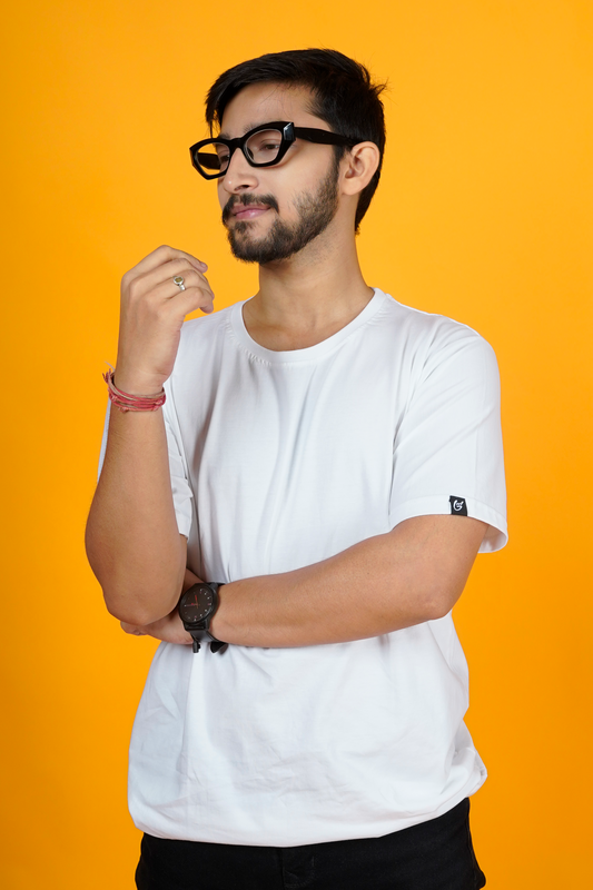 Blanks: Classic fit T-Shirt